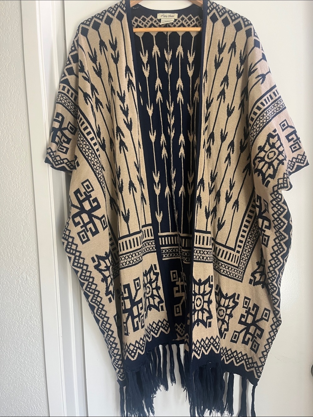 Anthropologie Flying tomato Beige and Black Tribal Knit Poncho -